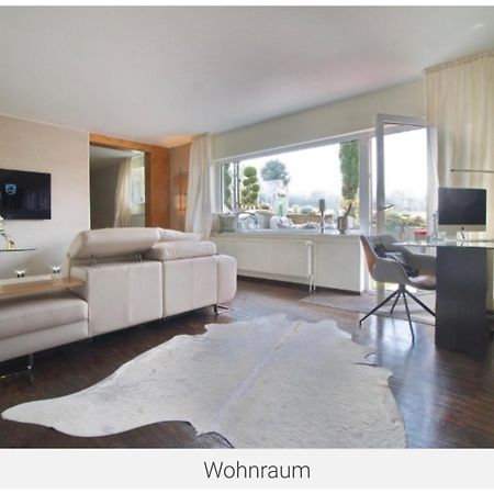 Beste Lage In Bochum Sehr Hochwertige, Individuelle Wohnung Als Hotelalternative Mit Suedterrasse, Pkw-Stellplatz, Wallbox U.V.M. Eksteriør billede